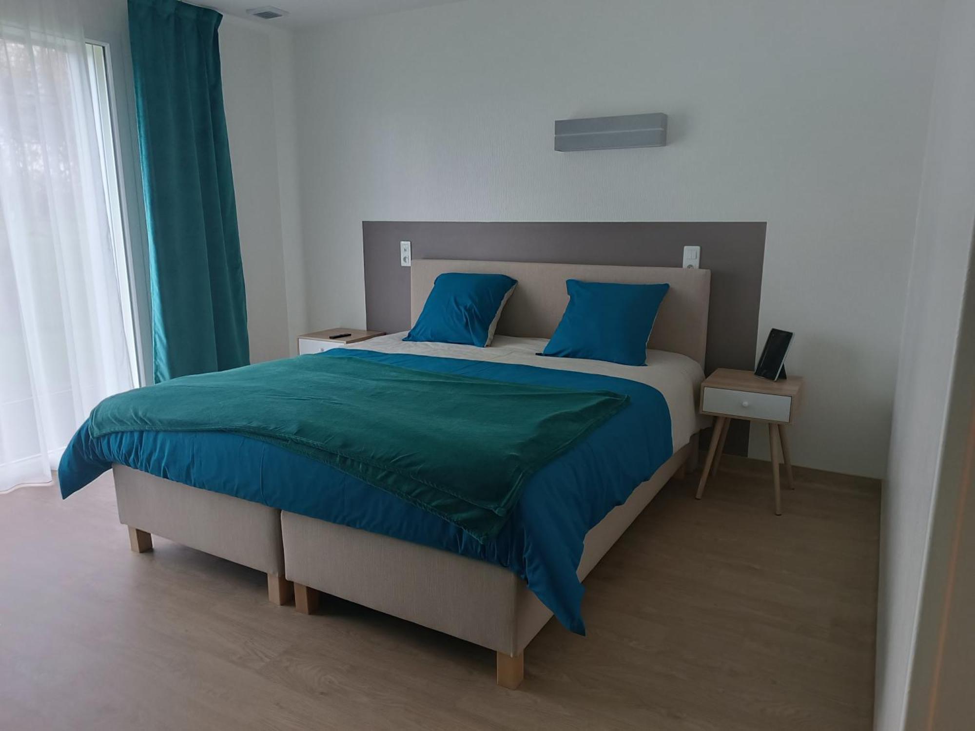 Relais Les Rives Du Lac Coulonges-sur-Sarthe Ngoại thất bức ảnh